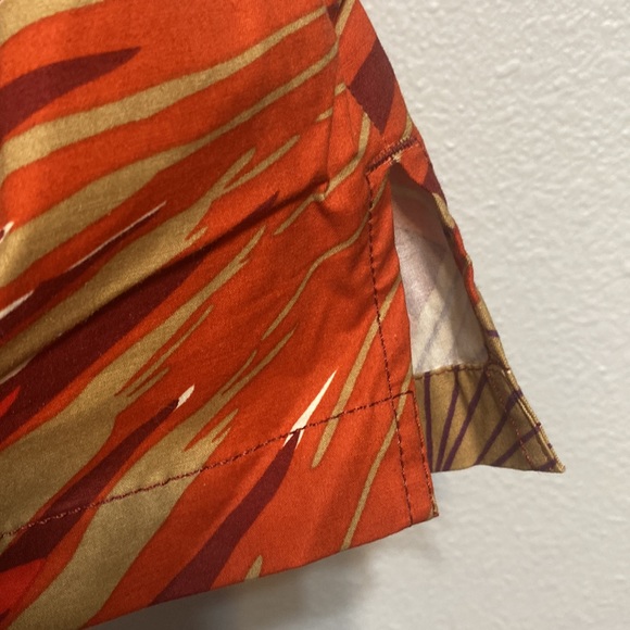 Love this skirt!Gap skirt, very well made+cute design!Great condition too! 💕🌸 - Picture 4 of 4